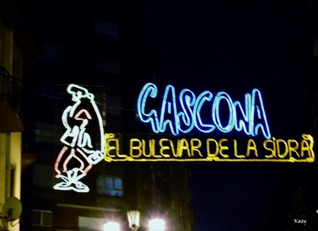 Incluye Parking!Gascona Oviedo, Luminoso, Acogedor Leilighet Eksteriør bilde